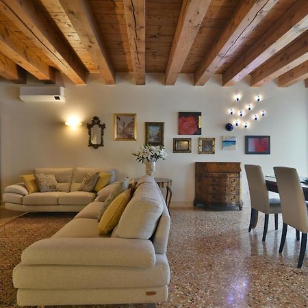 Padovaresidence Apartments - Vista Piazza Delle Erbe E Palazzo Della Ragione Exteriör bild