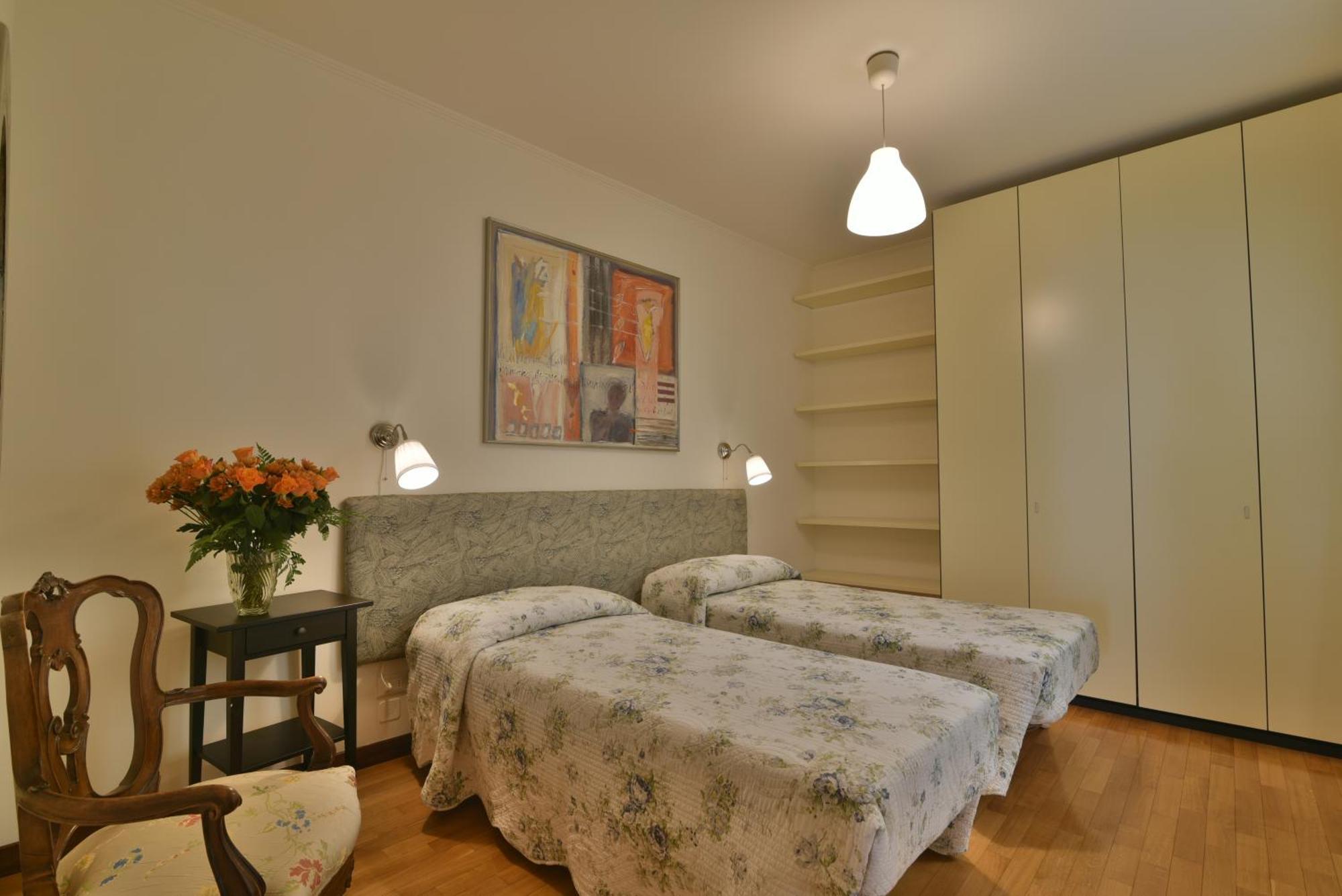 Padovaresidence Apartments - Vista Piazza Delle Erbe E Palazzo Della Ragione Exteriör bild